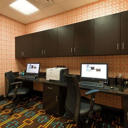 Hampton Inn & Suites Clarksville Bagian luar foto