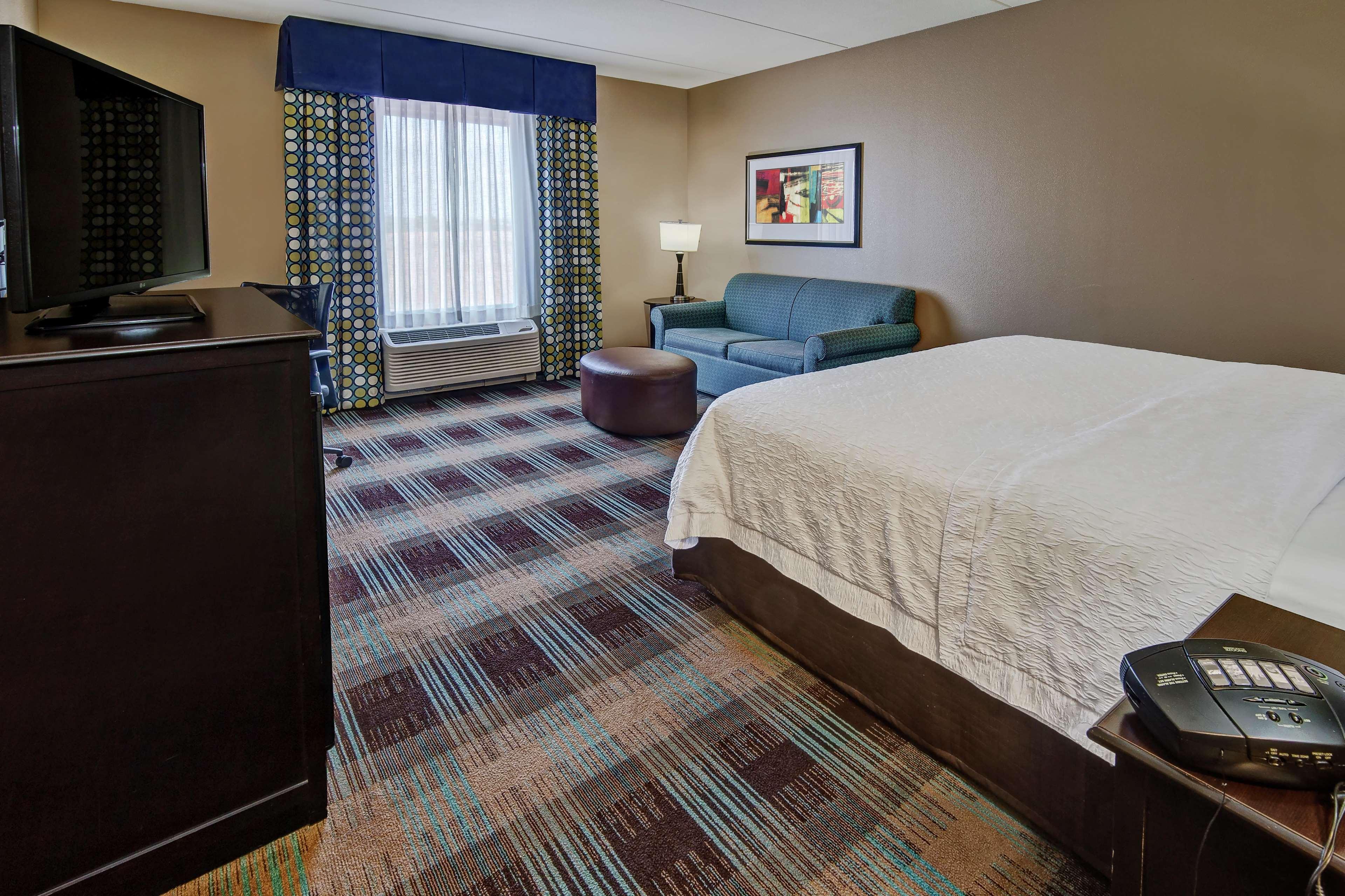 Hampton Inn & Suites Clarksville Bagian luar foto