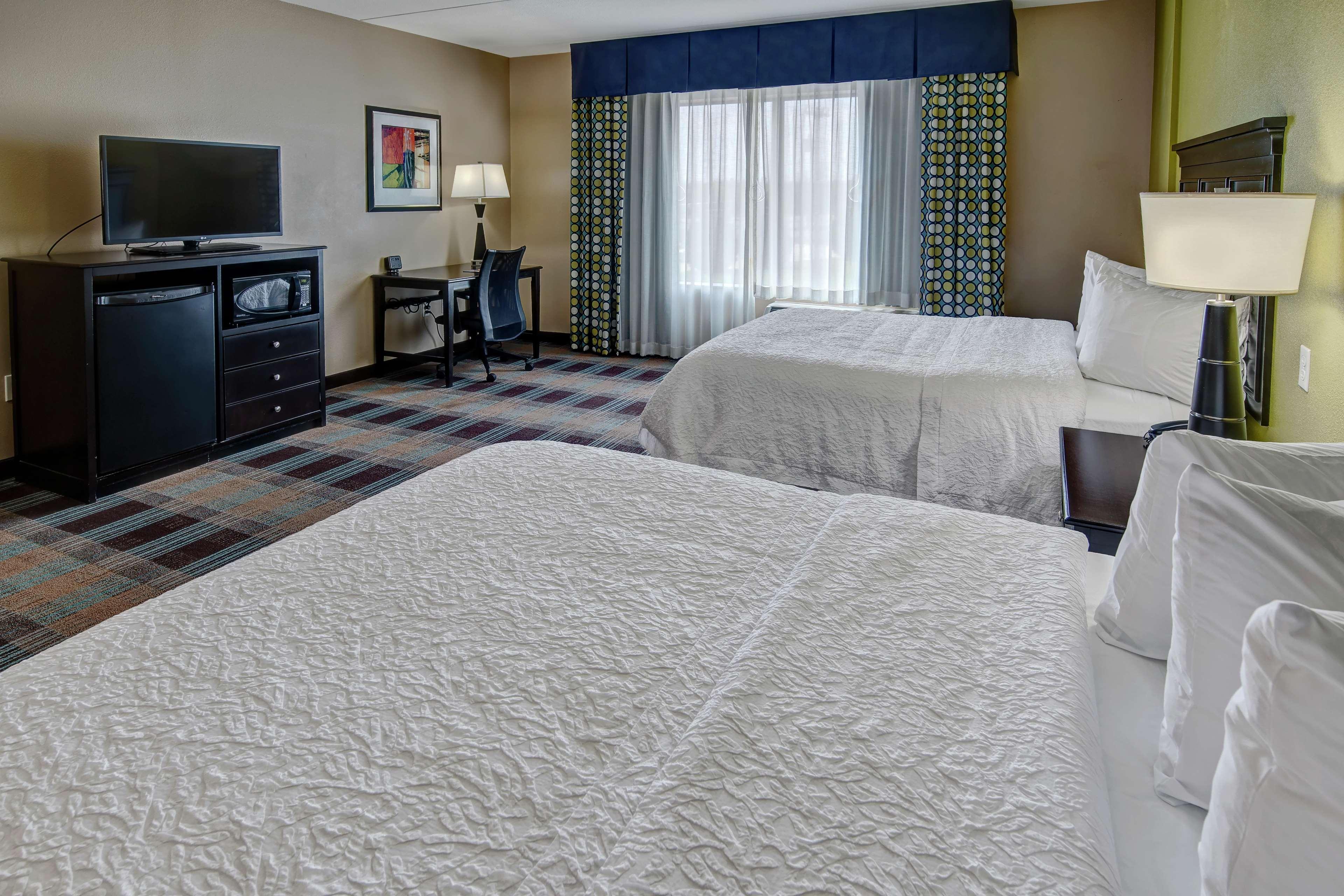 Hampton Inn & Suites Clarksville Bagian luar foto