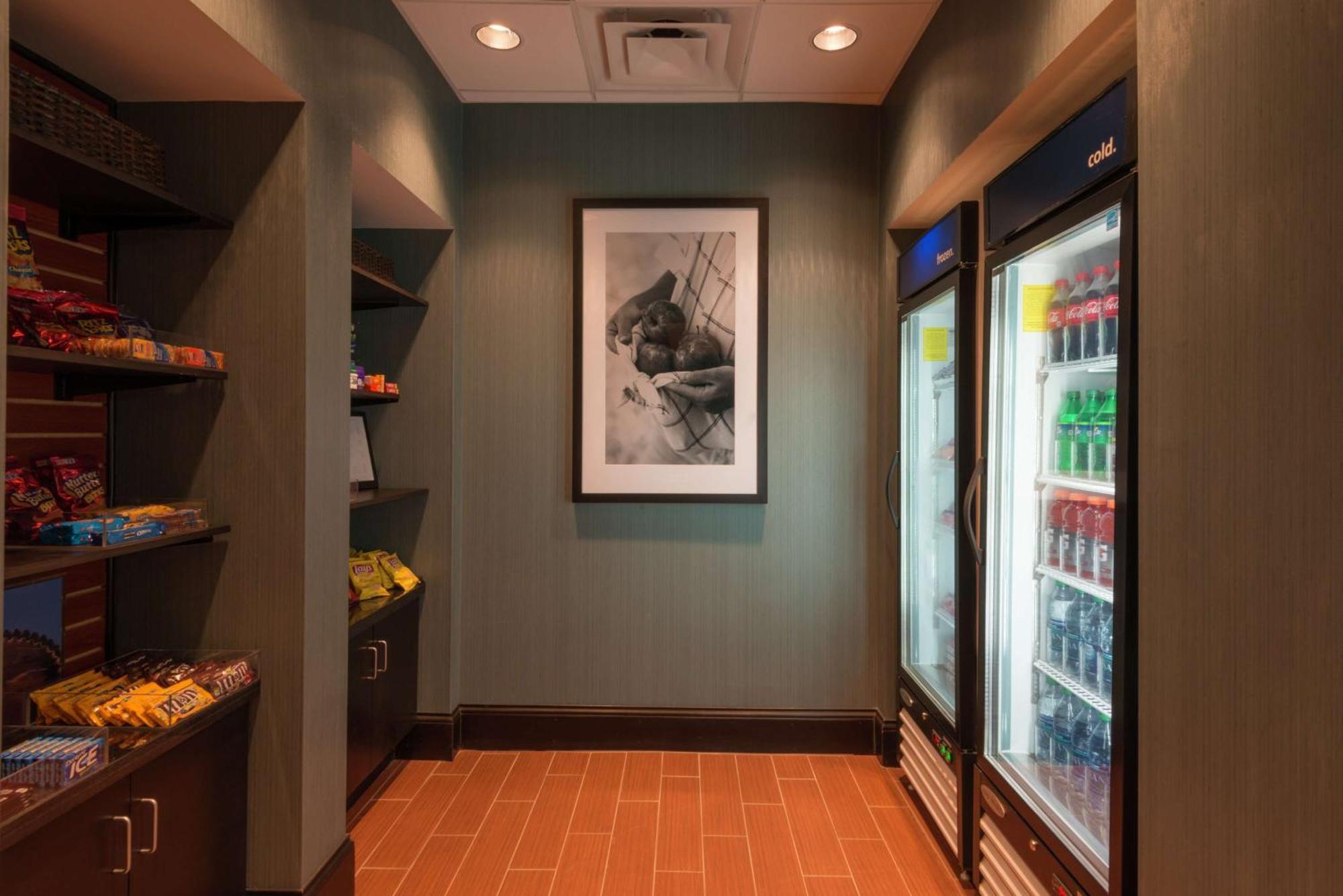 Hampton Inn & Suites Clarksville Bagian luar foto